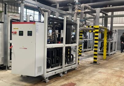 ACHIEVING MAXIMUM UTILIZATION OF GEOTHERMAL ENERGY WITH HIGH-EFFICIENCY HEAT PUMPS