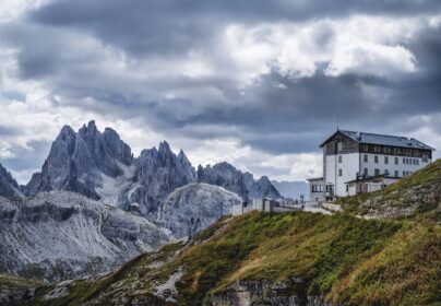 73% ANNUAL SAVINGS FOR A MOUNTAIN HOTEL IN ALPINE ITALY