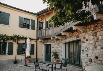 HOT WATER WITH THE SOUL OF THE KARST – SMAX AT THE KRASNA HOUSE