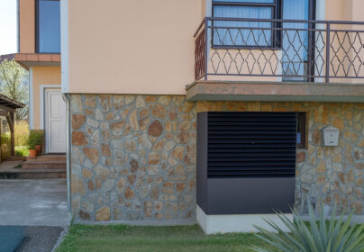 HEATING WITH RADIATORS – A SIMPLE TRANSITION TO A HEAT PUMP IN AN EXISTING HOME