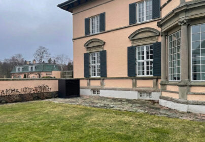 HEATING RENOVATION OF A LUXURY SEASIDE VILLA IN DENMARK 